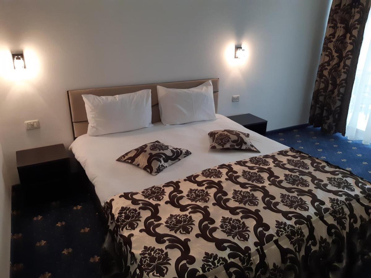 Hotel Ro&Mario Barlad Birlad Ngoại thất bức ảnh